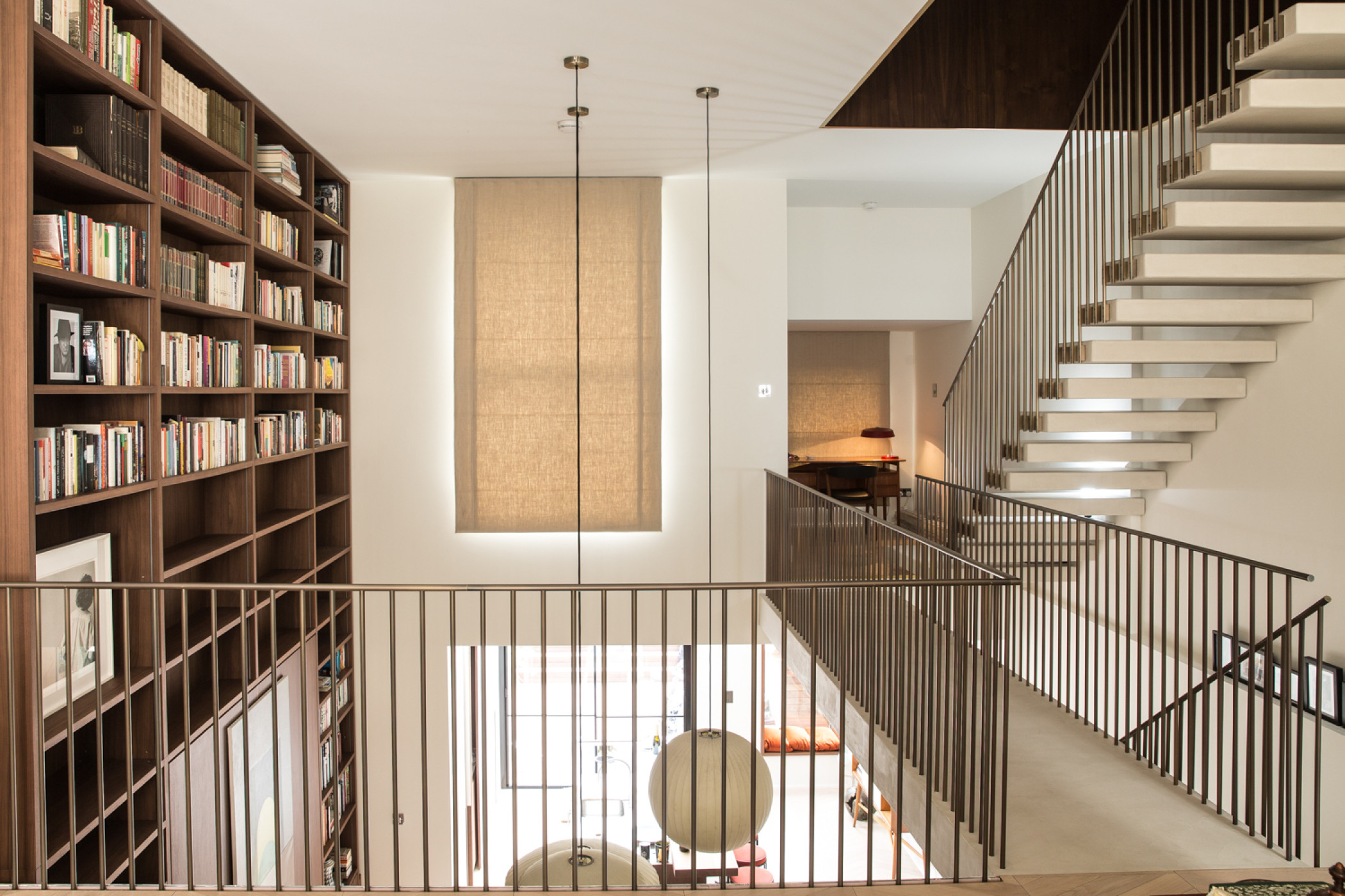 Experts on all windows